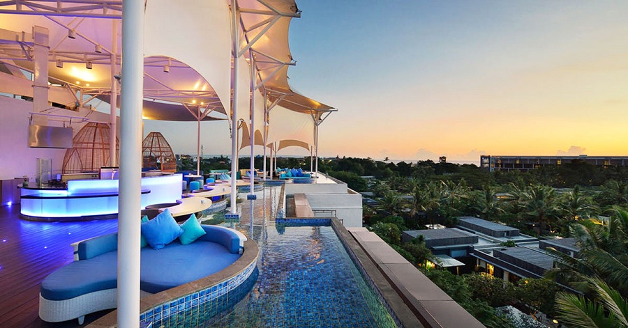 Top Rooftop Bars And Restaurants In Bali For Romantic Culinary Experiences