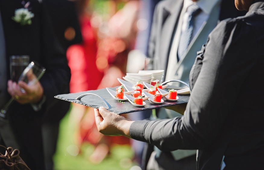 Top Reasons to Hire a Catering